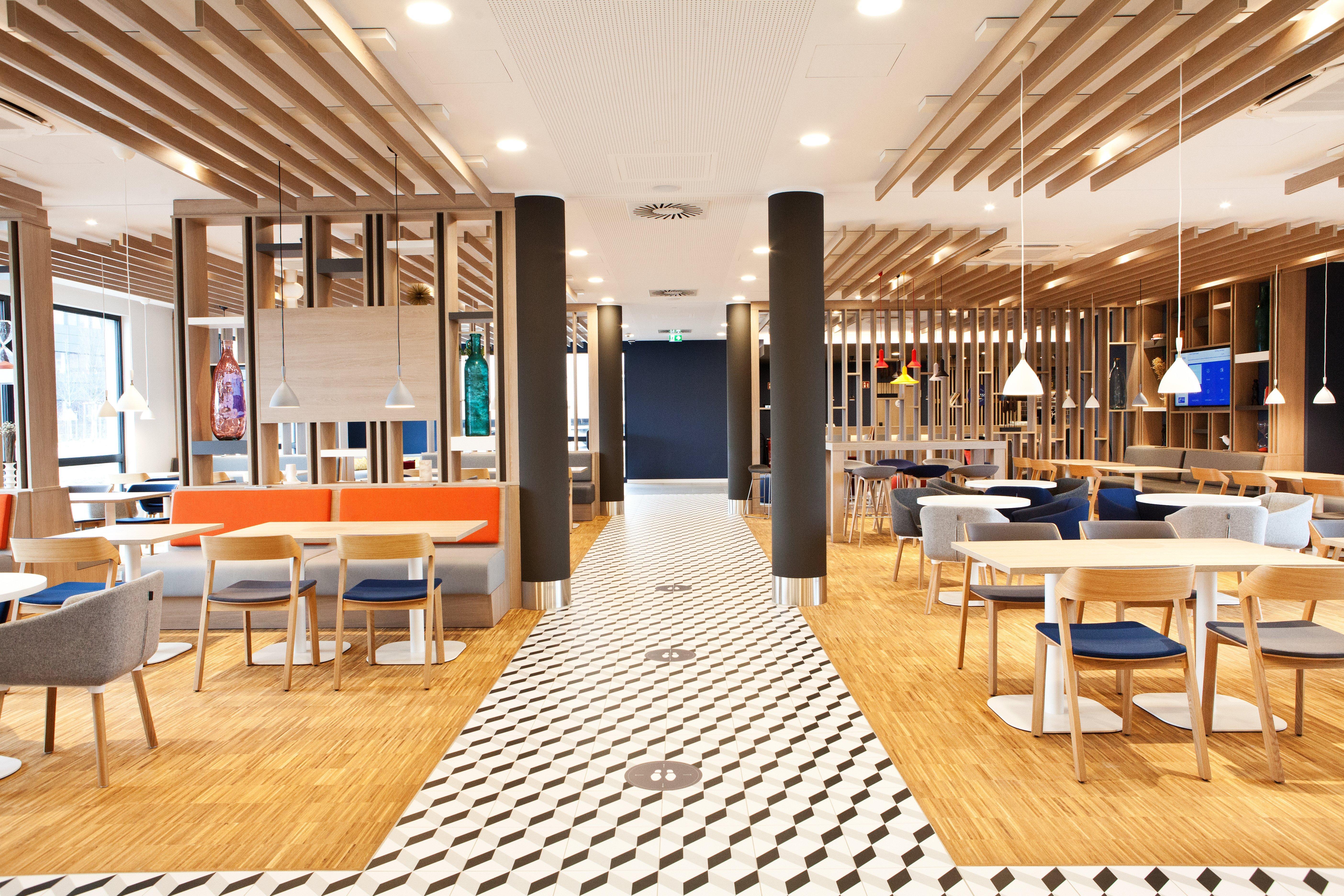 Holiday Inn Express Munich - Olching By Ihg Exterior photo