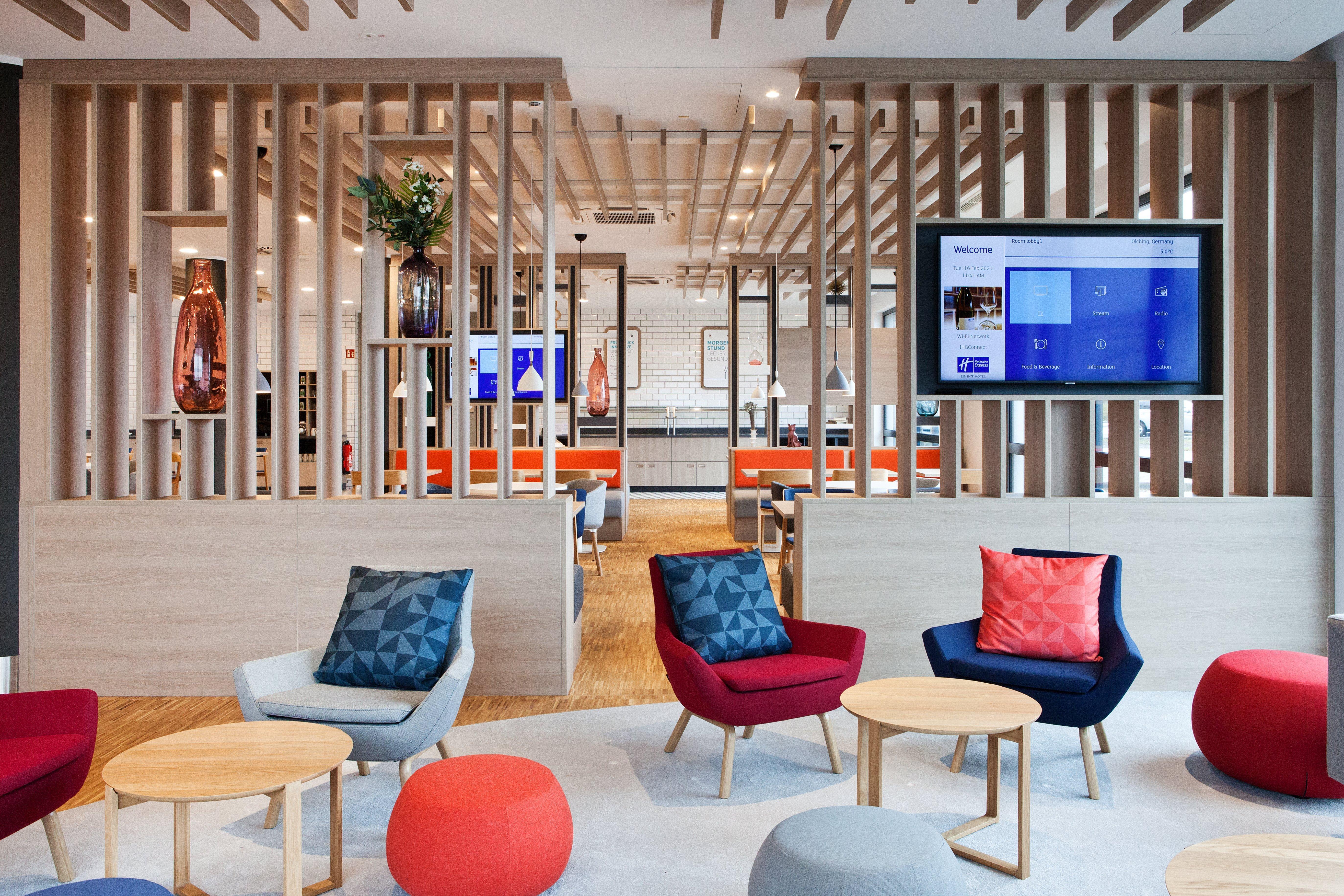 Holiday Inn Express Munich - Olching By Ihg Exterior photo