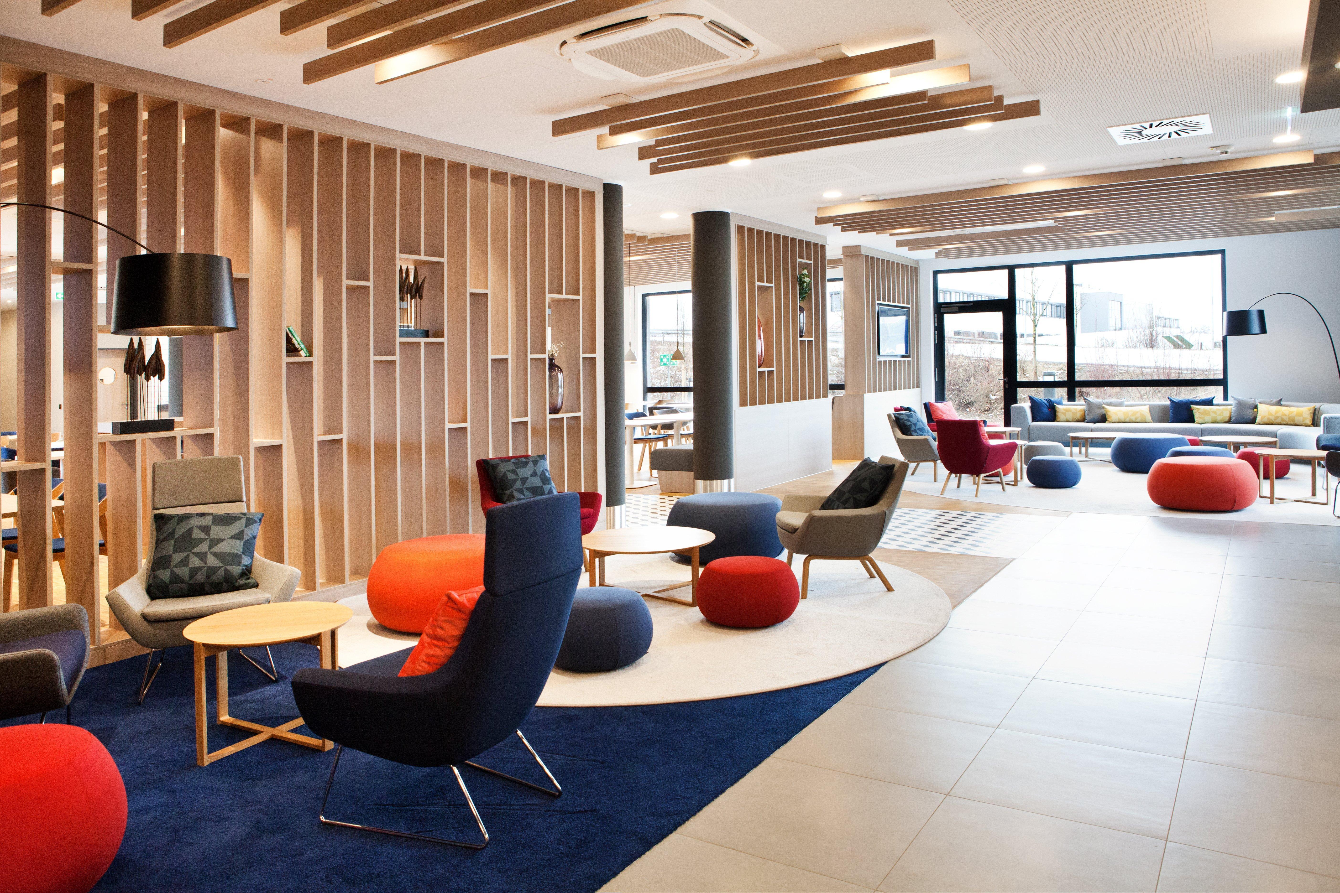 Holiday Inn Express Munich - Olching By Ihg Exterior photo